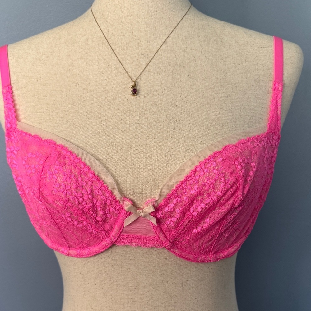Victoria's Secret Dream Angels Hot Pink Sheer Lace Unlined Demi Bra 34C